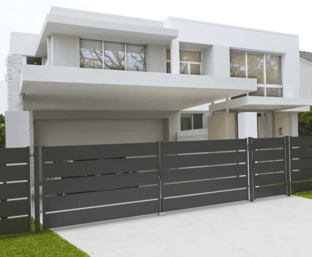 Ile kosztuje robocizna ogrodzenia panelowego? Sprawdź ceny i czynniki wpływające na koszt